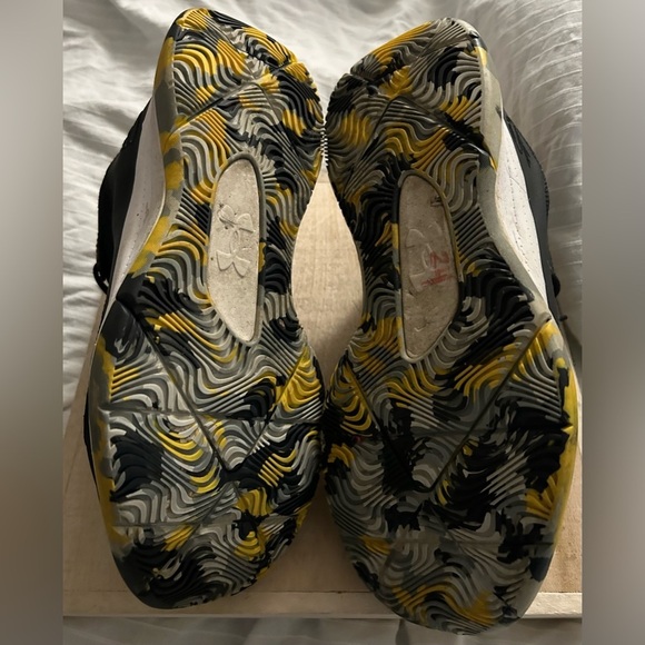 Under Armour Curry 3Z5 Basketball Shoes Black / White /Yellow 3023087 004 Sz 12 - Picture 9 of 9